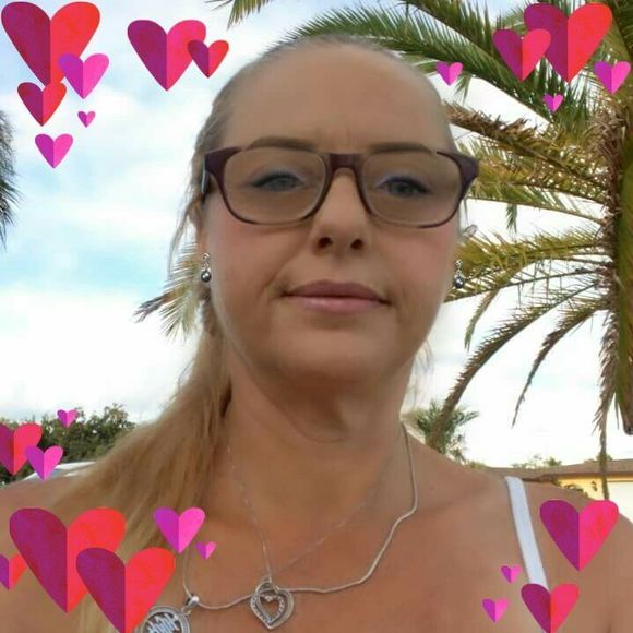 Meet your Posher, Ami - Picture 1 of 1